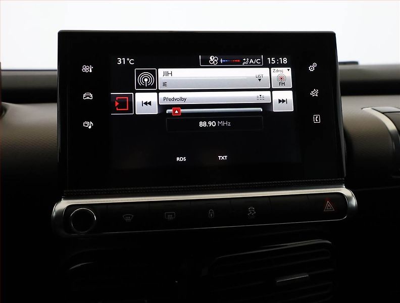 Citroën C4 Cactus (2015) 1.2 PureTech, Tempomat - fotka 12 z 13