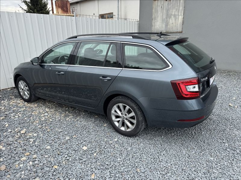 Škoda Octavia 1,5 TSI STYLE DPH 1maj původČR - fotka 10 z 50