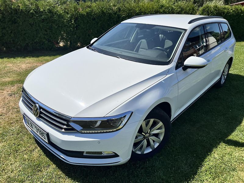 Volkswagen Passat 1.4TSI 92KW,NAVI,LED,ALU - fotografie inzerátu