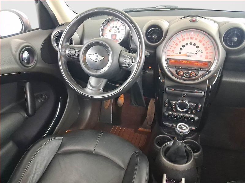 Mini Countryman (2012) Cooper D, Tempomat - fotka 7 z 15