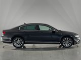 Volkswagen Passat R-LINE DSG - náhled 16