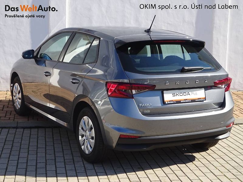 Škoda Fabia (2023) 1,0TSi /70kW Ambition - fotka 12 z 26