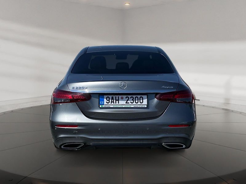 Mercedes-Benz Třídy E (2022) 220d 147kW 4M CZ DPH - fotka 5 z 11