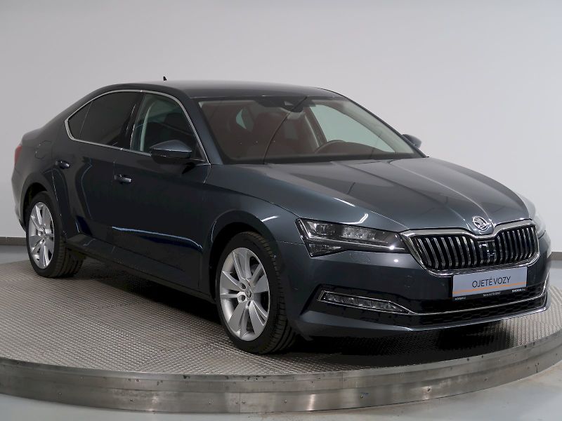 Škoda Superb (2019) STYLE 2.0TDI 140KW DSG 4x4 MAT - fotka 6 z 34