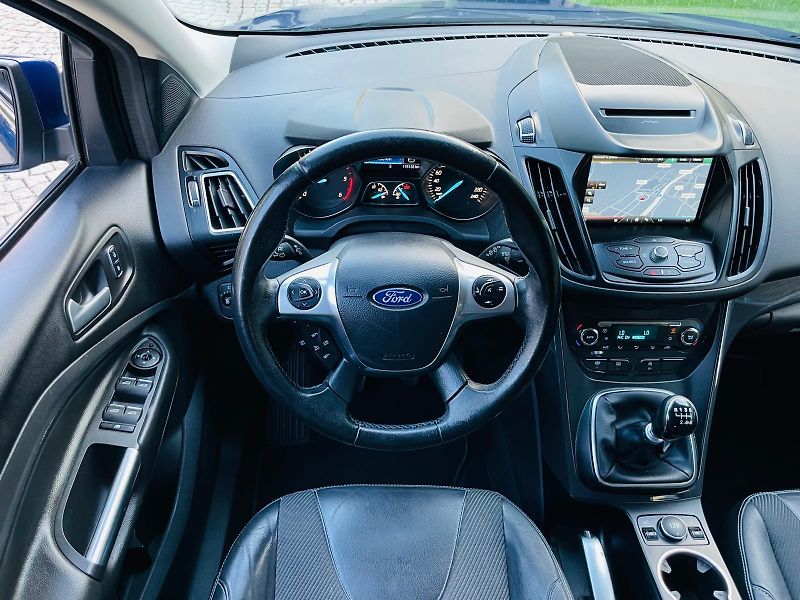 Ford Kuga 2.0TDCi MANUÁL SERVISKA TAŽNÉ  - fotka 24 z 46