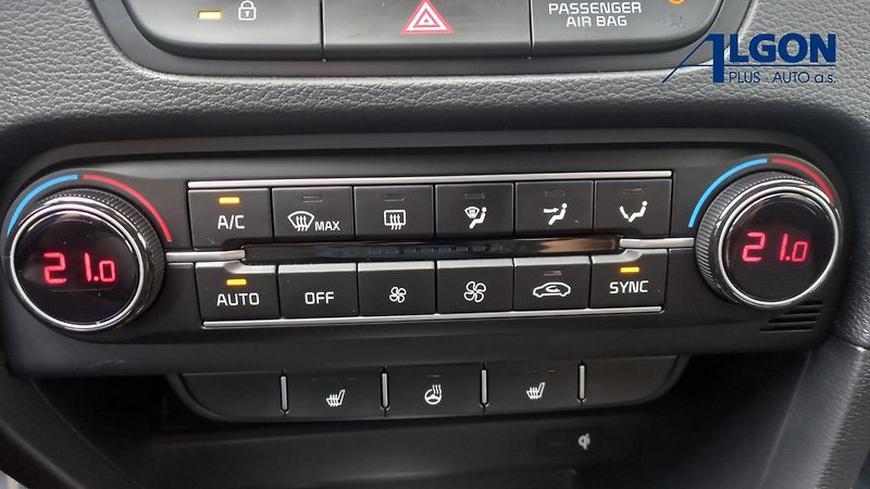 Kia Ceed SW (2024) 1,5 T-GDi GPF TOP - fotka 25 z 29