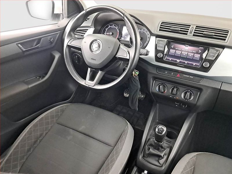 Škoda Fabia (2019) 1.0 TSI, ČR,1.maj, Tempomat - fotka 7 z 16