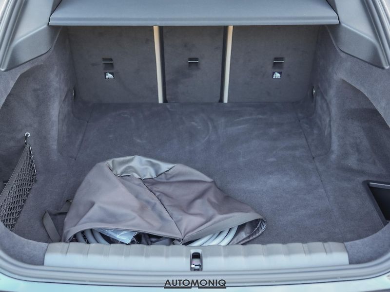 BMW i4 (2026) M60 xDrive M Sport Pano, H&K - fotka 15 z 23