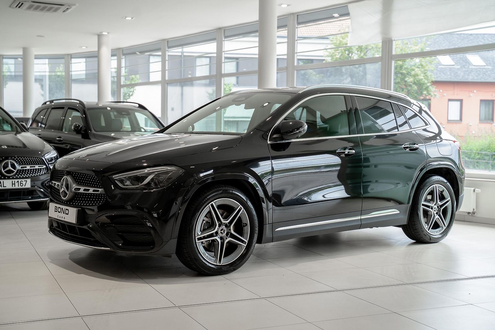 Mercedes-Benz GLA 200 d 4M/AMGPREMIUM/360/DIS/ES