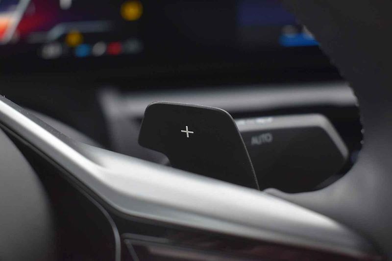 Nové BMW 5 je určeno ke klidnějšímu cestování