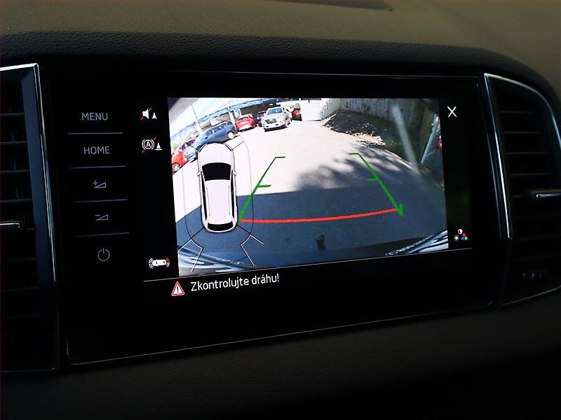 Škoda Karoq (2018) Style Plus 1.6 TDI - fotka 15 z 23
