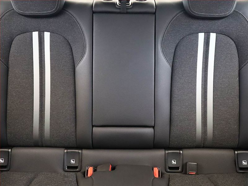 Citroën C4 Cactus (2015) 1.2 PureTech, Tempomat - fotka 10 z 16