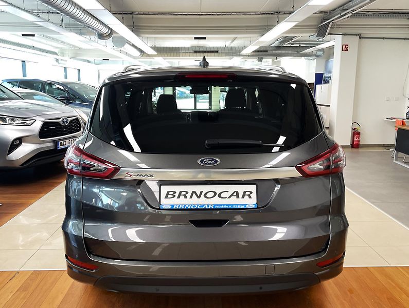 Ford S-MAX Titanium 2,0Ecoblue 110kW - fotka 5 z 30