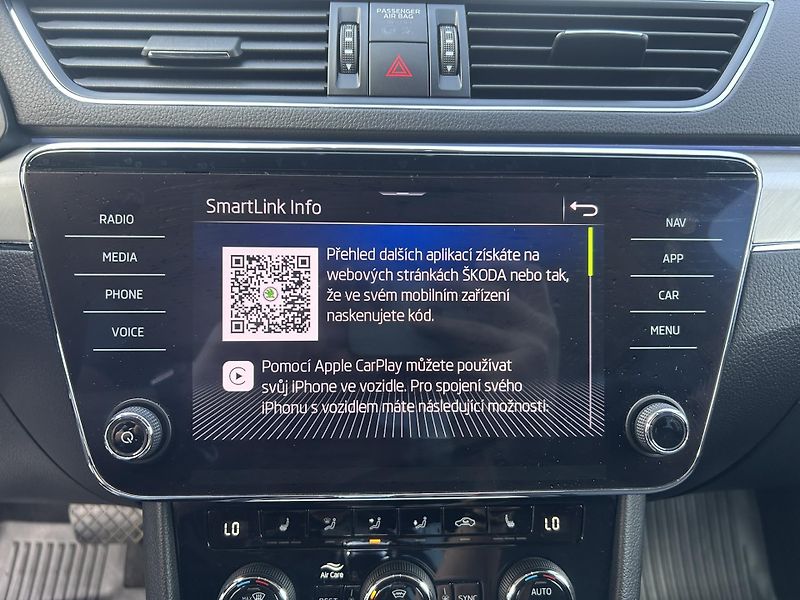 Škoda Superb 2.0TDI 147kW DSG - fotka 19 z 25