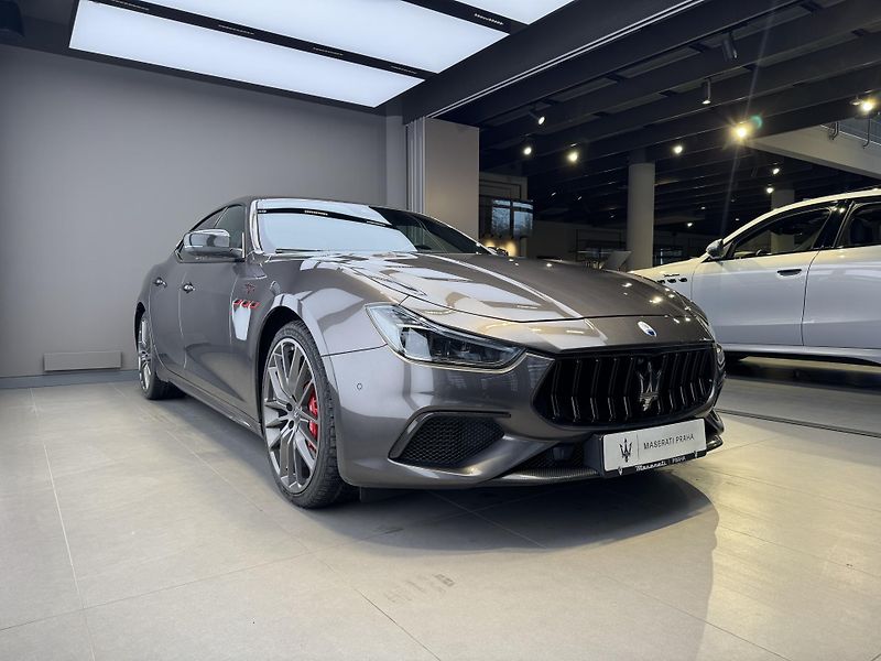 Maserati Ghibli (2022) Trofeo 580 HP - Záruka 03/27 - fotka 3 z 20