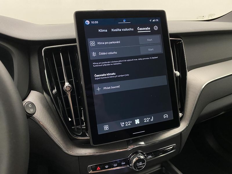 Volvo XC60 T8 AWD BLACK EDITION RECHARGE  - fotka 28 z 47
