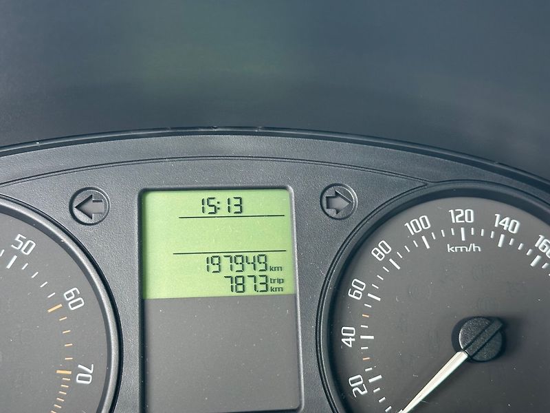 Škoda Fabia (2012) 1.2TSi DSG GARANCE KM - fotka 7 z 10