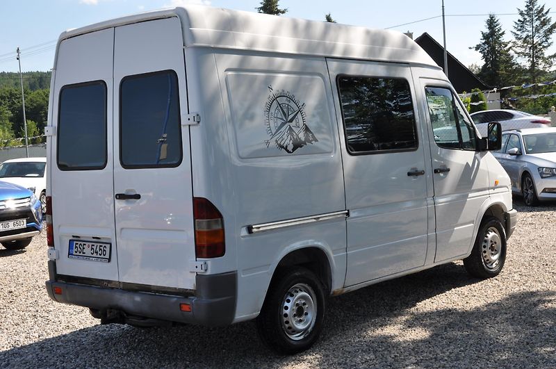 Mercedes-Benz Sprinter 212D 2.9 90kW OBYTNÁ VESTAVBA - fotka 3 z 14