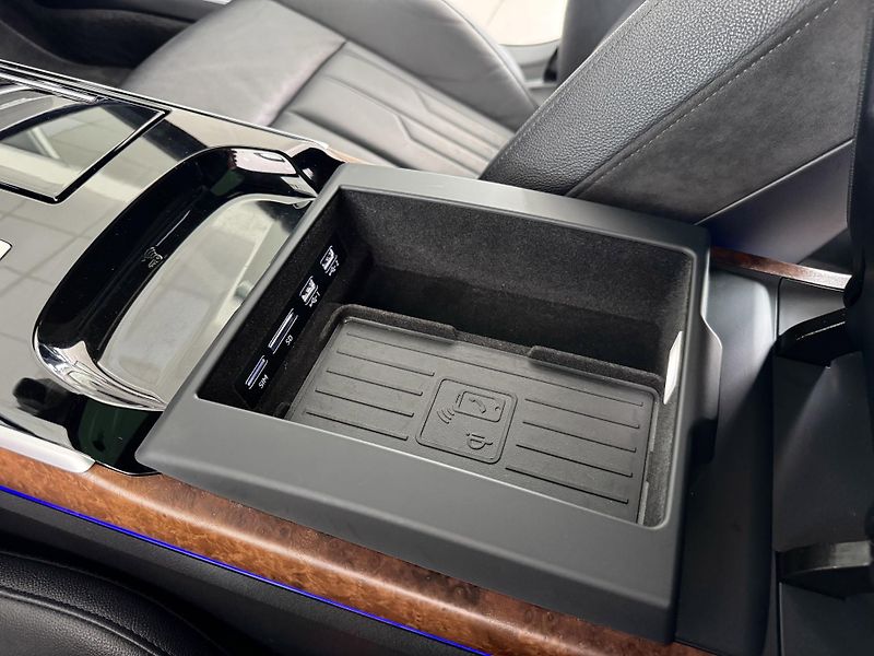 Audi A8 50TDI Q*Vzduch*REZERVACE! - fotka 35 z 49