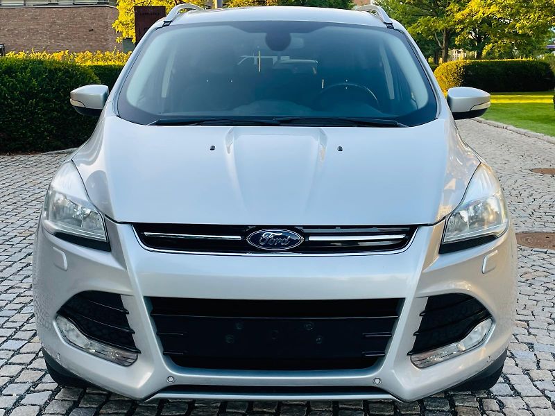 Ford Kuga 2.0TDCi MANUÁL TAŽNÉ SERVISKA - fotka 6 z 51