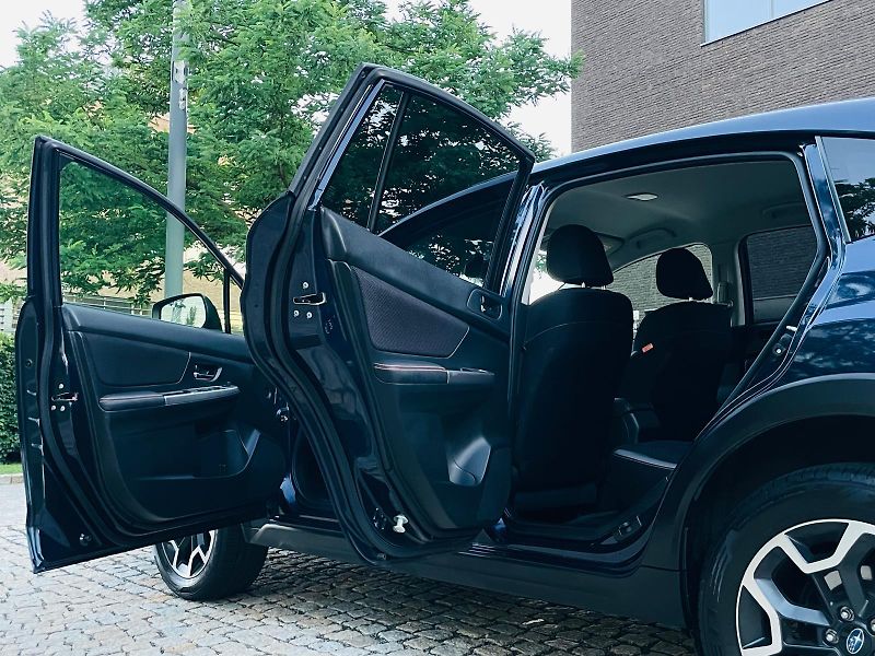 Subaru XV 2.0i AUT KAMERA SERVISKA TAŽNÉ - fotka 21 z 45
