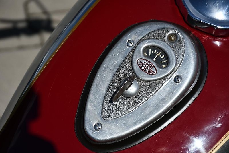 Jawa 250/11 Pérák (1948) - fotka 13 z 19