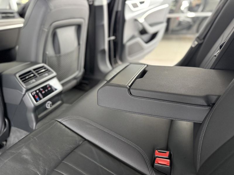 Audi A6 Avant 45TDI Quattro*LED*Kůže*Taž*DPH - fotka 28 z 34