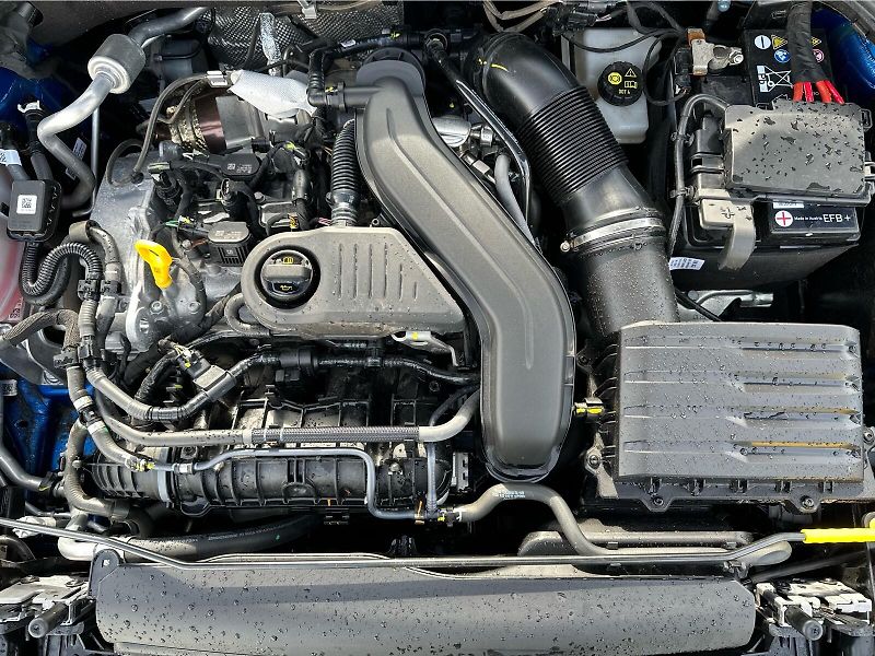 Škoda Scala 1,5 TSI / 110 kW Monte Carlo, - fotka 24 z 24