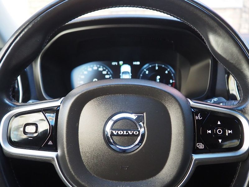 Volvo V60 (2019) 2.0 D3 momentum, nové rozvody - fotka 26 z 42