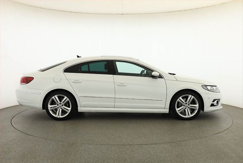 Volkswagen CC (2015) R-line 2.0 TDI, Serv.kniha - fotka 6 z 18