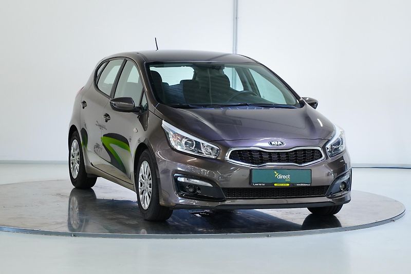 Kia Ceed - fotka 8 z 23