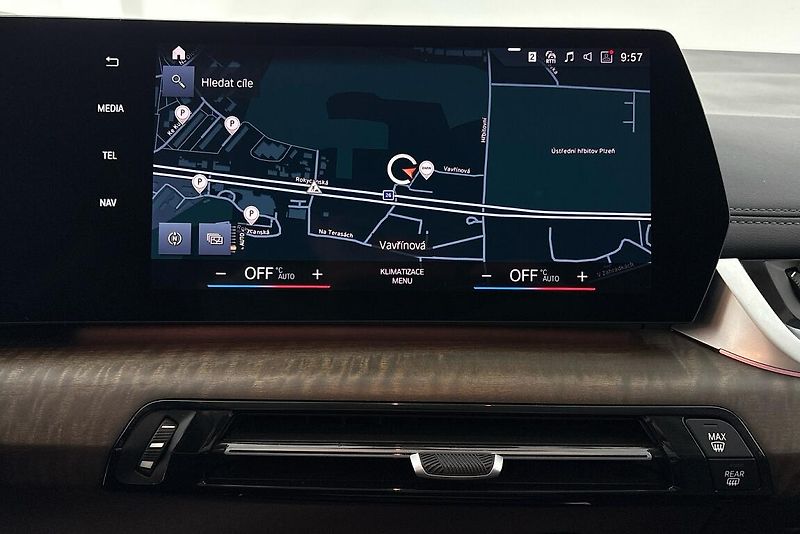 BMW Řada 2 řady 2 | 223d xDrive - fotka 18 z 23