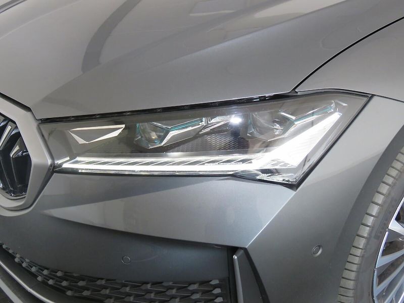 Škoda Superb - fotka 9 z 30