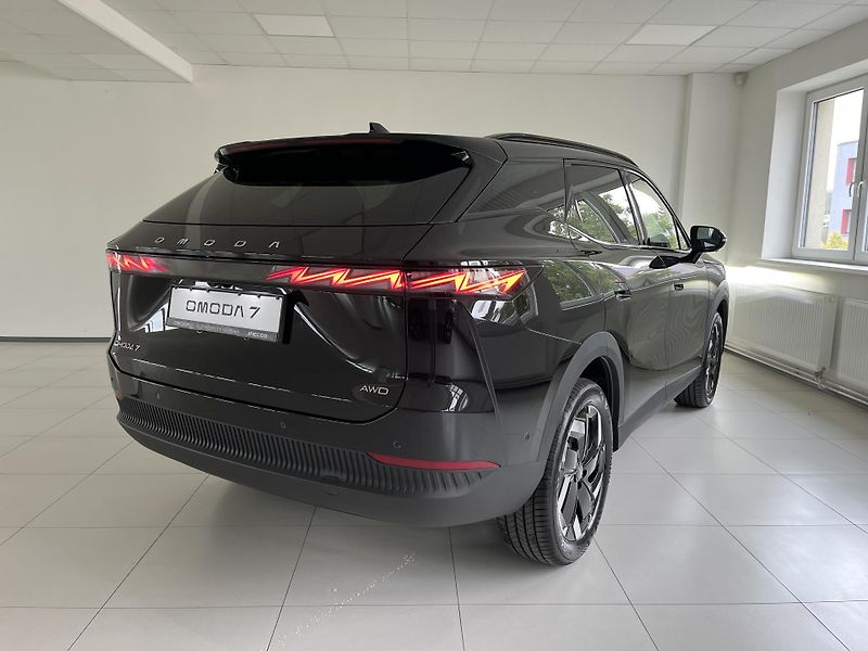 Omoda 7 (2026) 1.6 TGDI PREMIUM - fotka 8 z 32