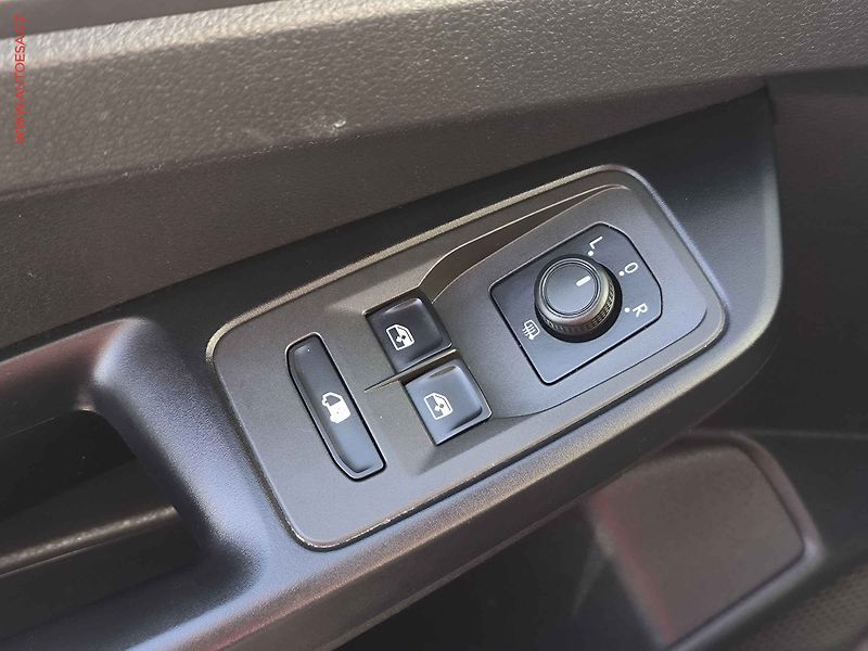 Volkswagen Caddy (2021) 2.0TDi, AC, +sada kol - fotka 19 z 23