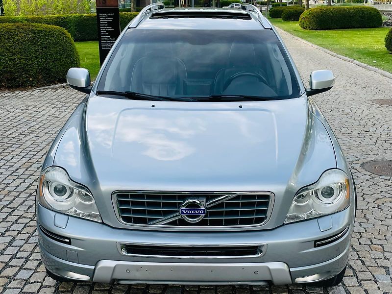 Volvo XC90 2.4 D5 4x4 AUT SERVISKA TAŽNÉ - fotka 5 z 49
