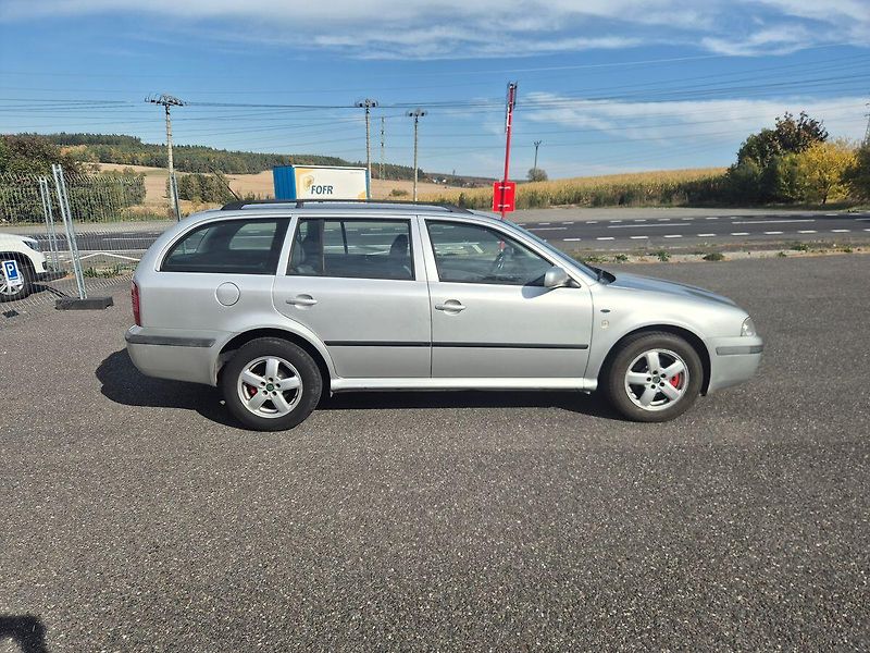Škoda Octavia (2002) 1.9TDi 66Kw AUTOMAT - fotka 4 z 22