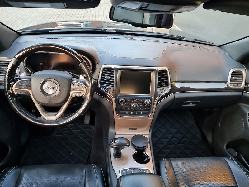 Jeep Grand Cherokee (2017) 3.0CRDi 184kW! OVERLAND!  - fotka 13 z 15