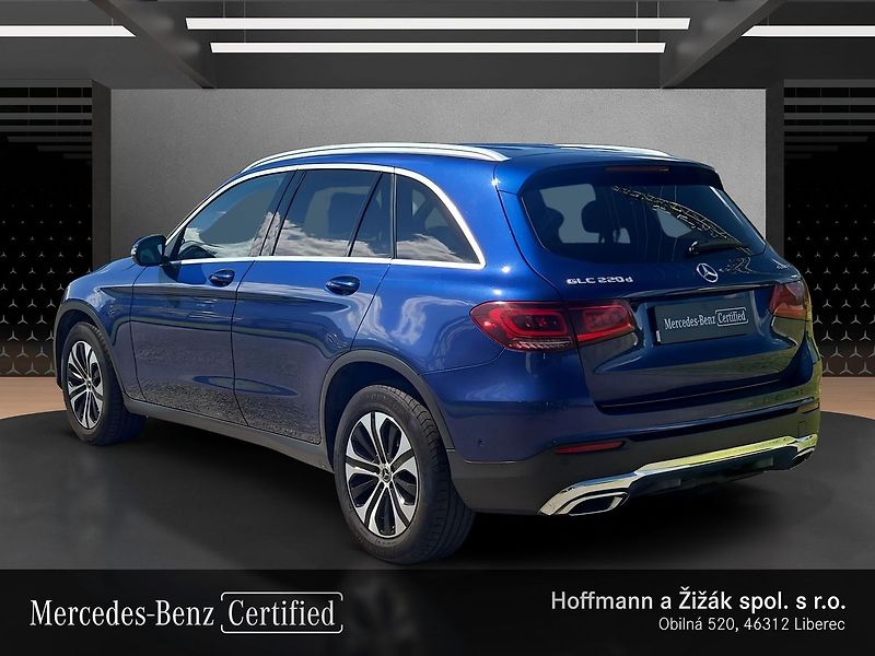 Mercedes-Benz GLC 220 d 4MATIC - fotka 3 z 28