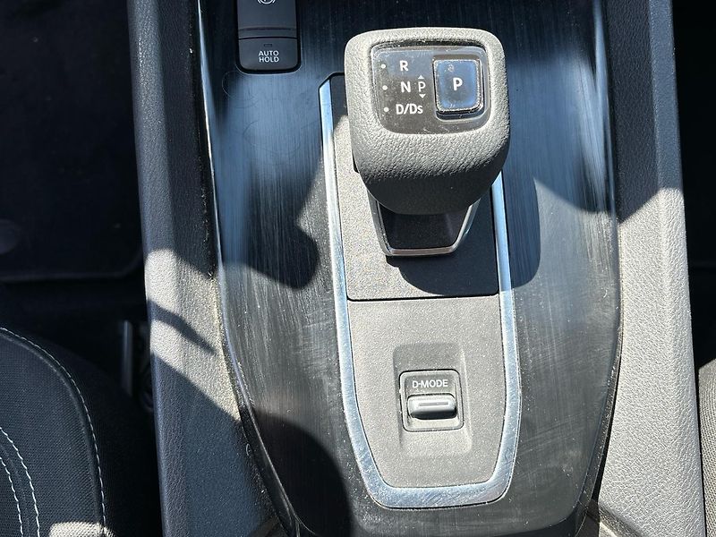 Nissan Qashqai (2021) 1.3 M-HEV, automat, 116kw - fotka 20 z 22
