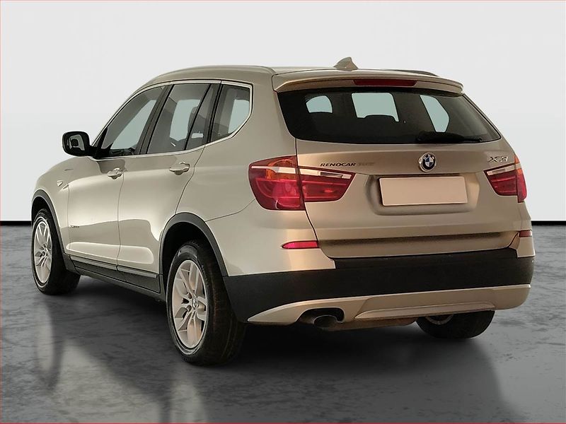 BMW X3 (2012) xDrive20d, 4X4, Automat - fotka 4 z 22