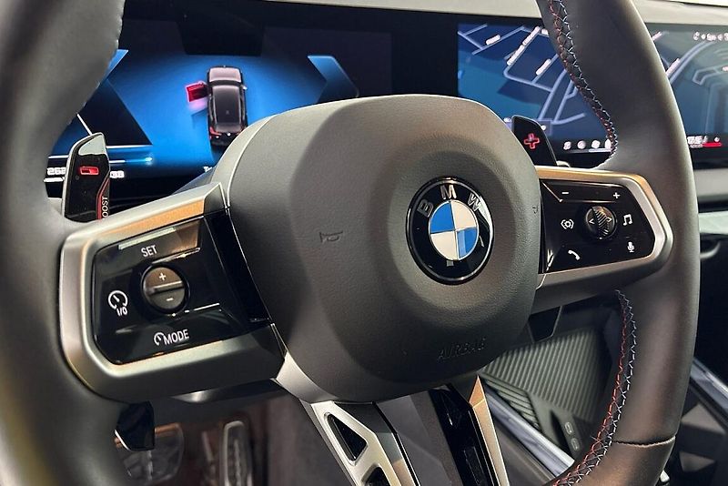 BMW X3 M50 xDrive - fotka 21 z 25