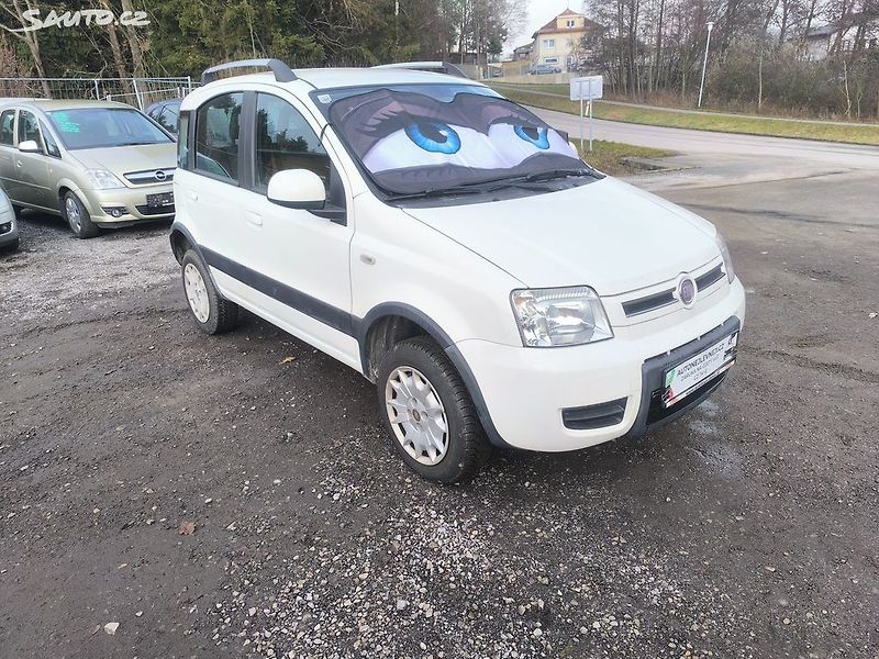 Fiat Panda (2011) 4X4,KRÁSNÁ,KLIMA,SERVIS,1MAJ56 - fotka 22 z 22