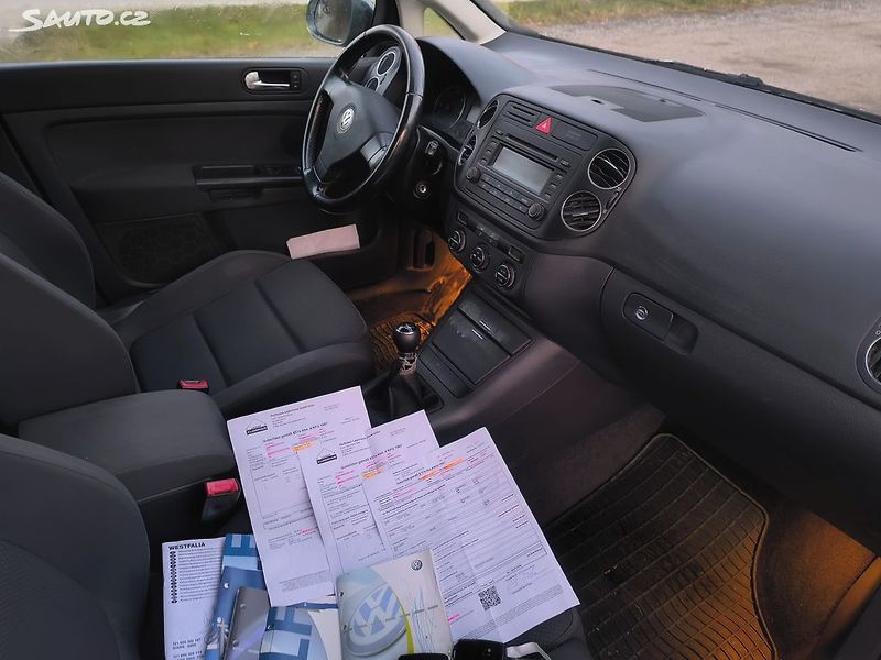 Volkswagen Golf Plus TDI BEZ DPF,120KM,PĚKNÝ,VÝBAVA - fotka 9 z 29