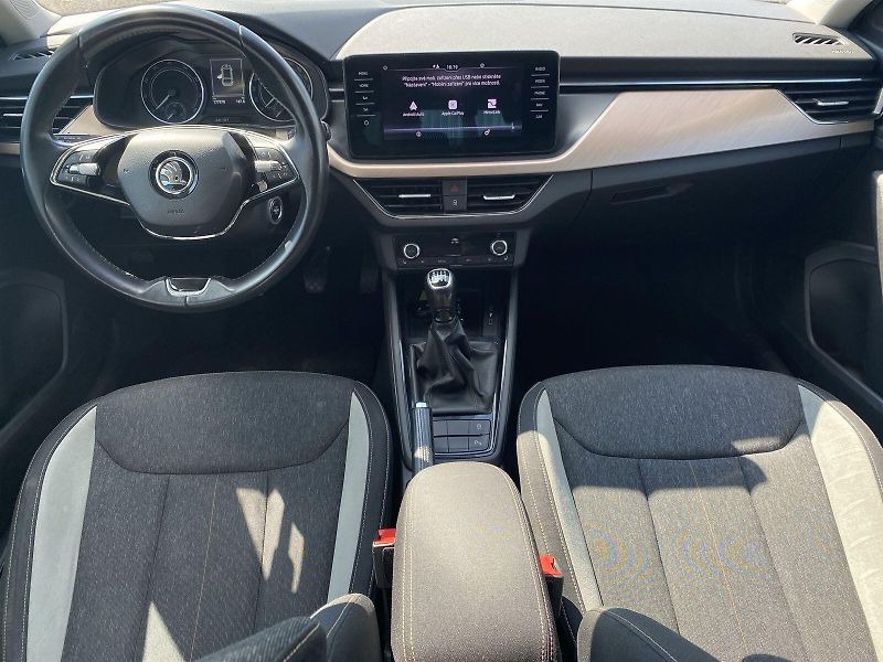 Škoda Scala (2021) 1.5 TSI Style - fotka 5 z 33