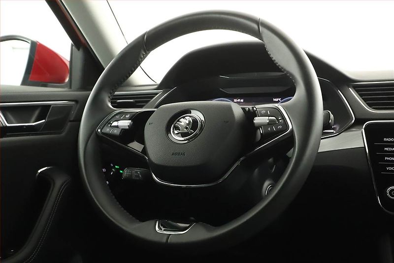Škoda Superb (2022) Style 2.0 TDI - fotka 17 z 21