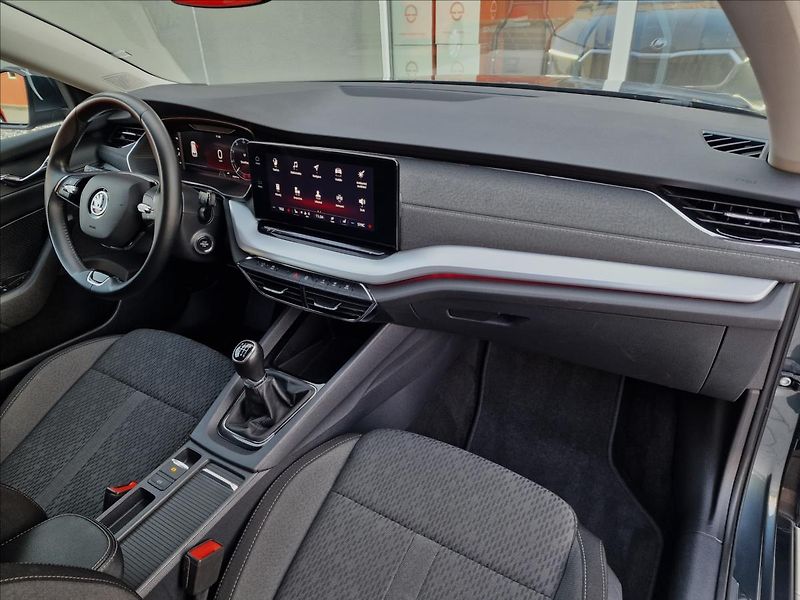 Škoda Octavia 2.0TDI Style, původ ČR,1.Maj. - fotka 13 z 50