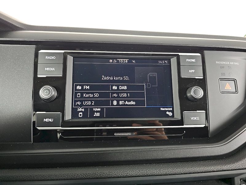 Volkswagen Taigo (2023) 1.0 TSI 70kW LIFE Plus - fotka 17 z 29