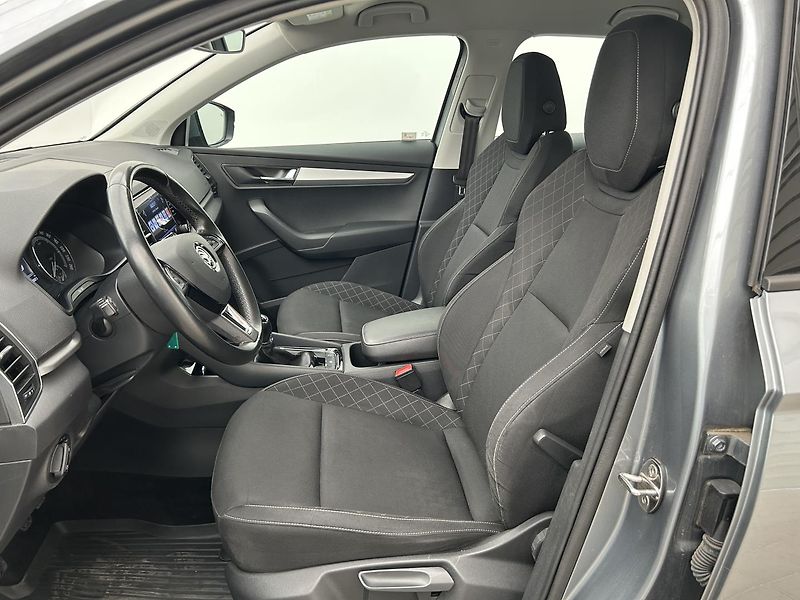 Škoda Karoq 1.5 TSI Ambition - fotka 6 z 25