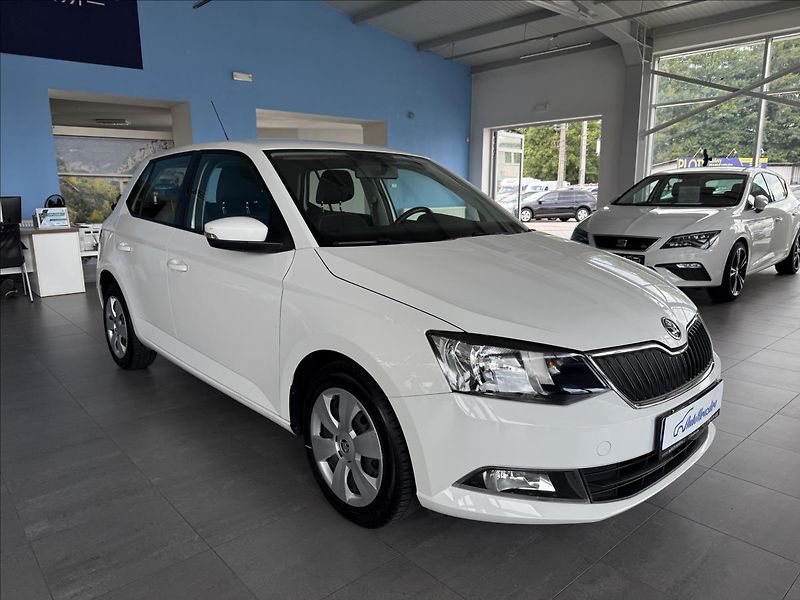 Škoda Fabia 1,2   TSI 66kW,SERVISKA,2. MAJ - fotka 1 z 21